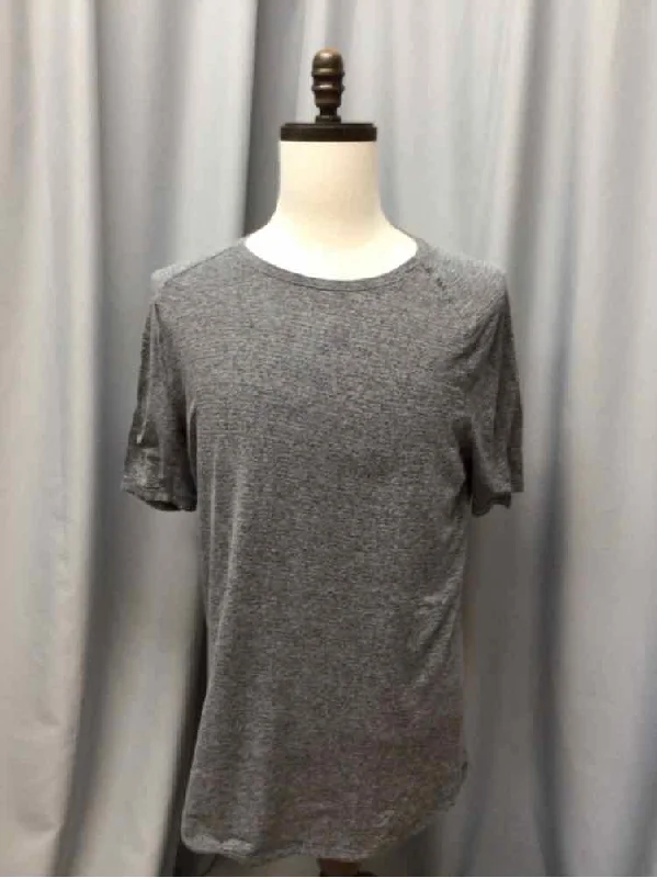 SIZE MEDIUM LULULEMON Men's SHIRTS Cool Men's Distressed