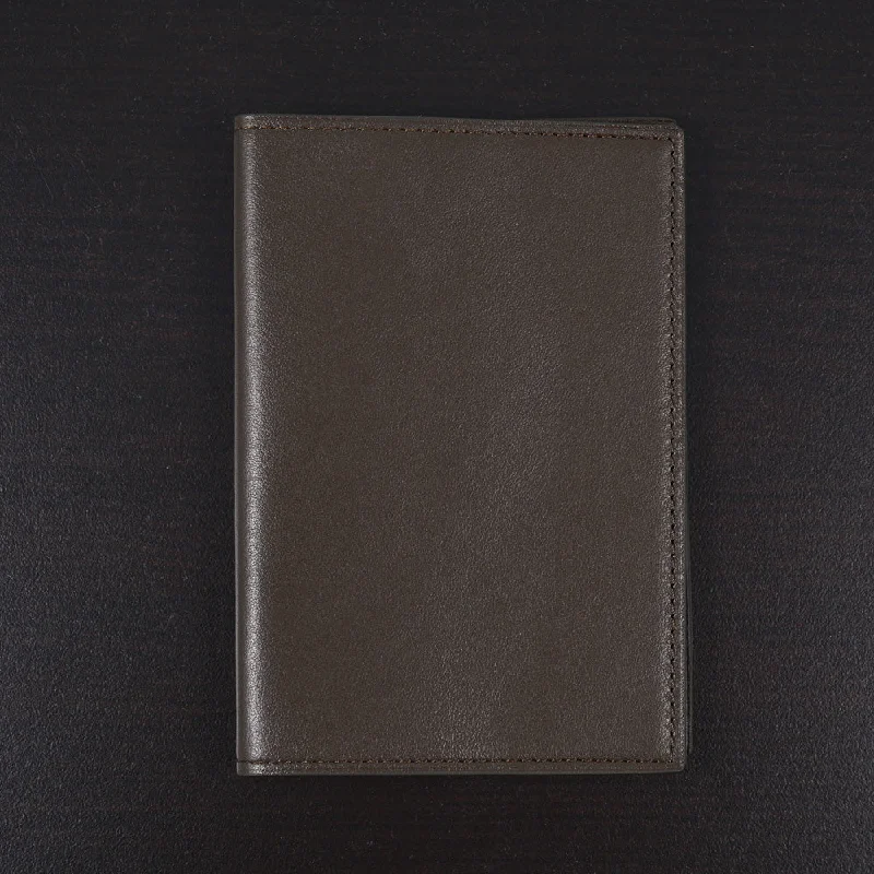 Tom Ford Passport Cover in Olive Leather Organic