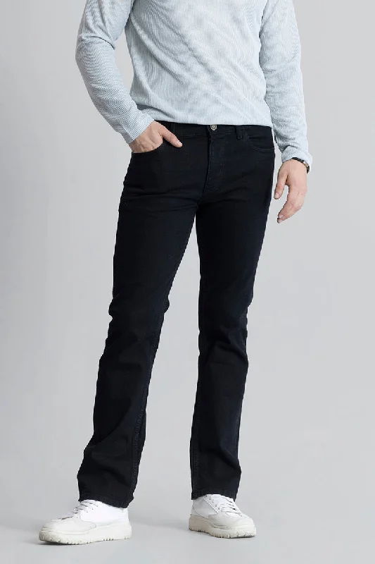 Obsidian Jet Black Straight Fit Jeans Beach