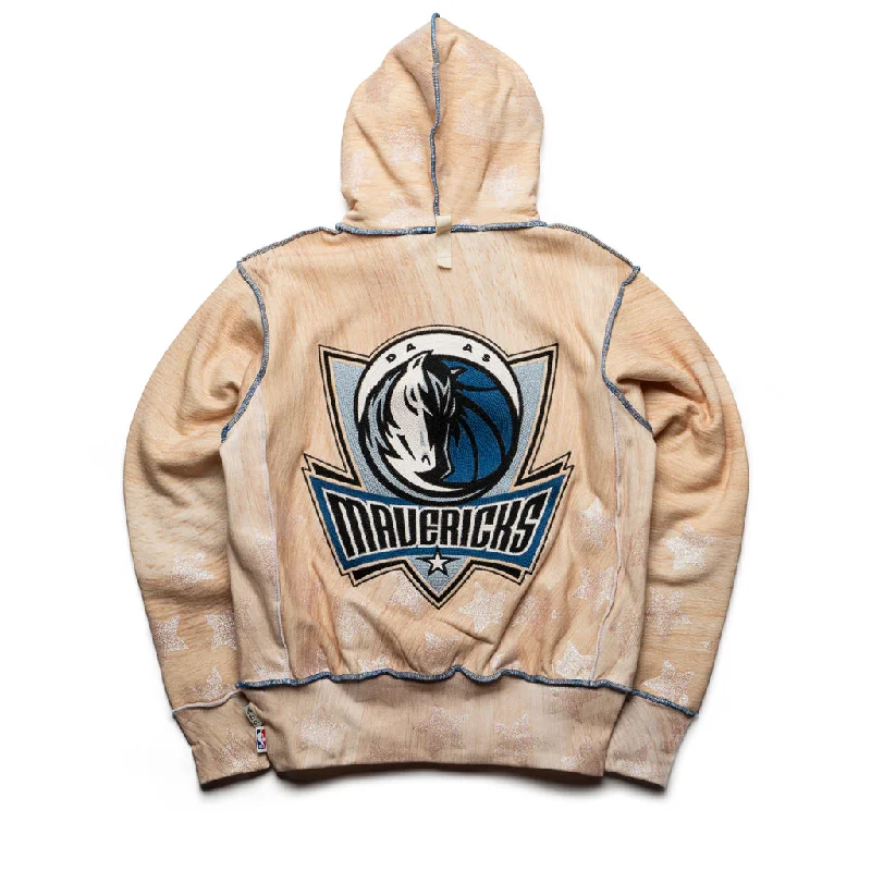 Advisory Board Crystals x NBA Dallas Mavericks Hoodie - Wood Grain Luxurious Men's High