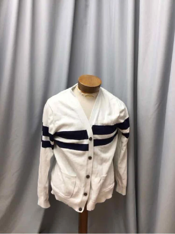SIZE LARGE AMAZON ESSENTIALS Men's SHIRTS Refined Men's European