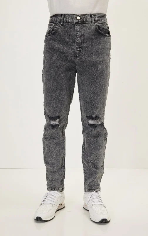 Relaxed Fit Tapered Jeans - Black Vacation