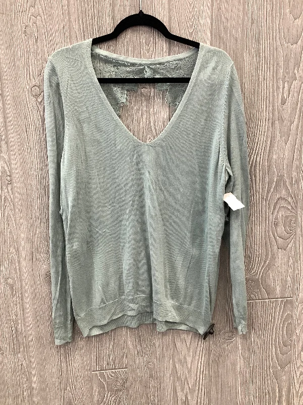Top Long Sleeve By Maurices In Green, Size: Xl Cool Men's Distressed