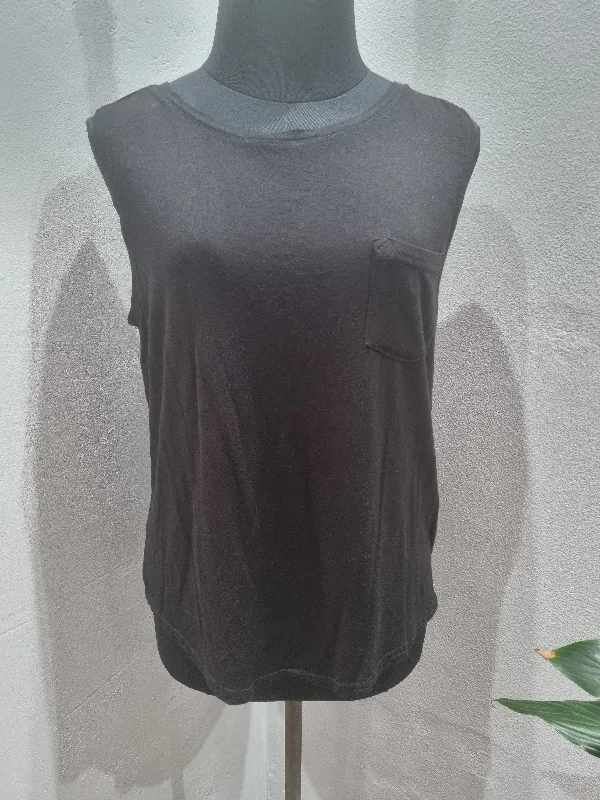 Sleeveless Pocket TShirt (Small) Bold Men's Animal