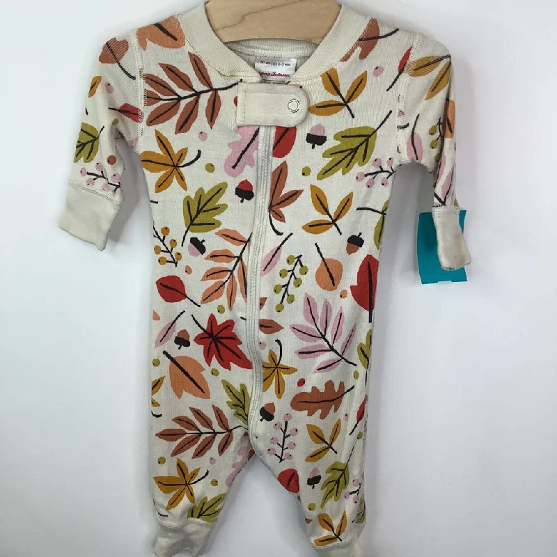 Size 0-3m (50): Hanna Andersson 1pc White w/Fall Leaves ORGANIC Pjs Preppy Men's College