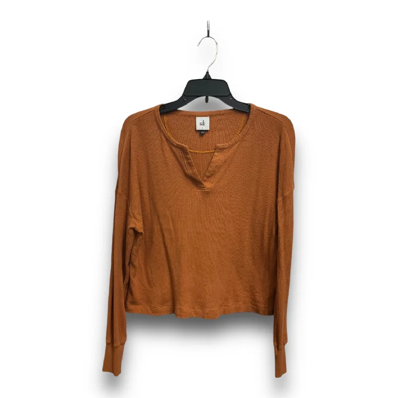 Top Long Sleeve Basic By Cabi In Orange, Size: S Dynamic Men's Glow