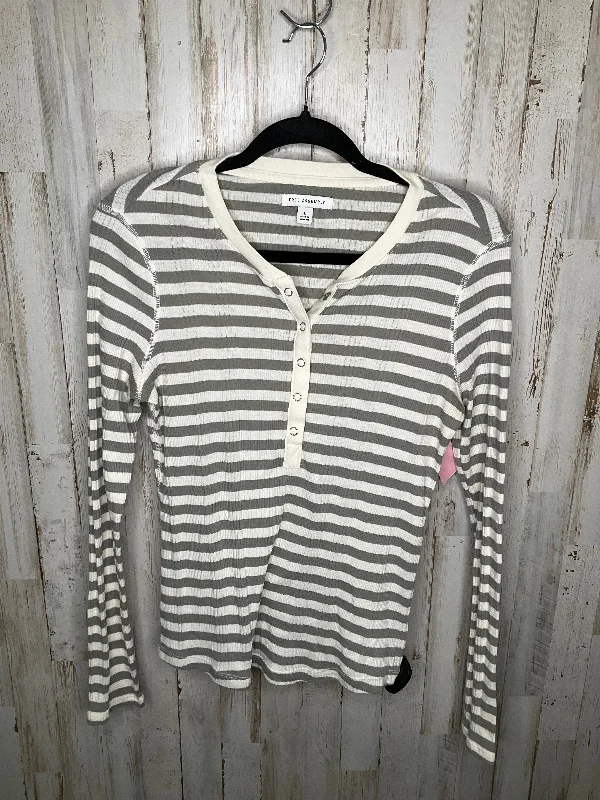 Top Long Sleeve By Free Assembly In Green & White, Size: L Tailored