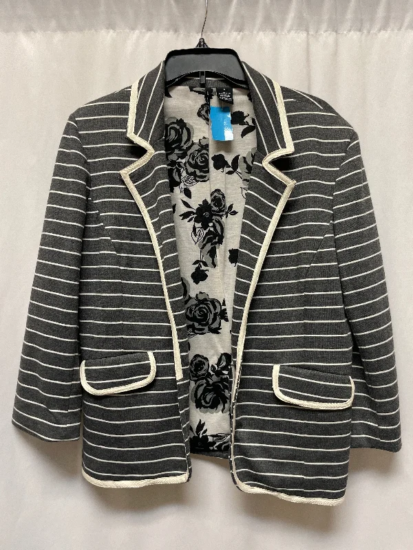 Blazer By New Directions In Grey, Size: L Organic