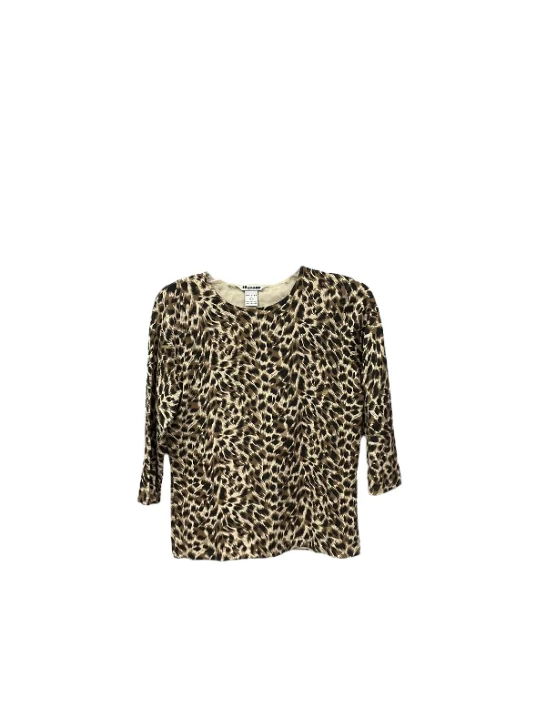 Top 3/4 Sleeve By Clothes Mentor In Animal Print, Size: M Practical Men's Quick