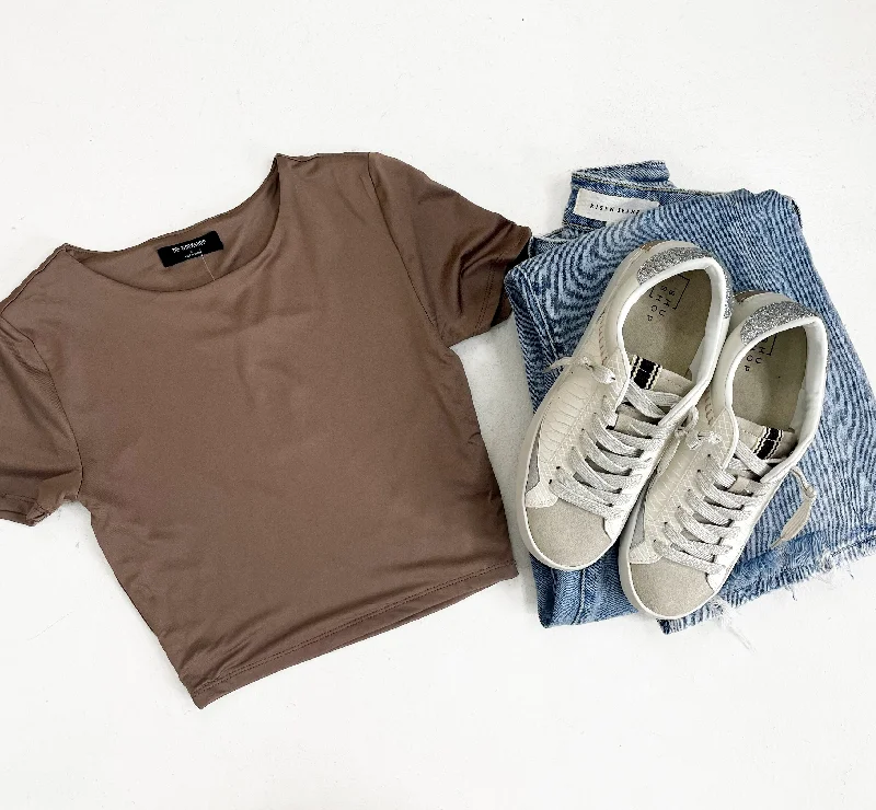 Round Neck Short Sleeve Crop Top - Deep Taupe Relaxed Men's Beach