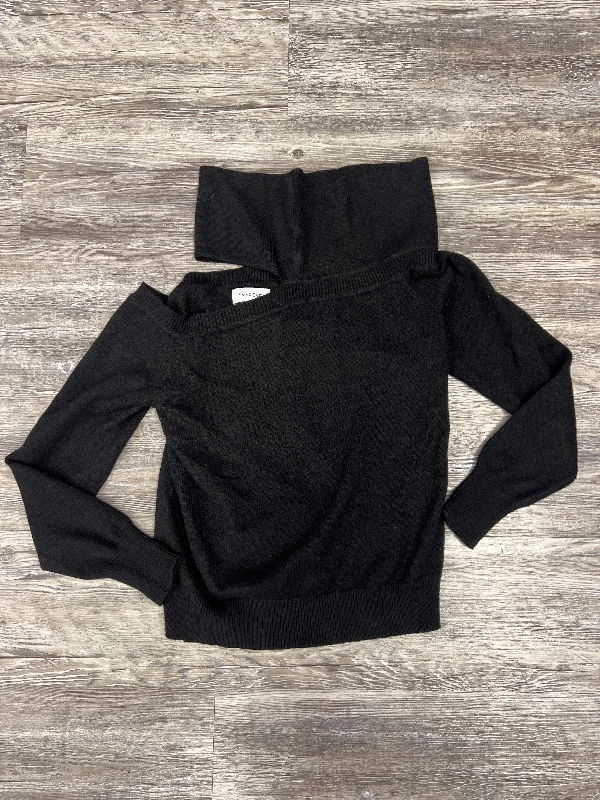 Sweater By Evereve In Black, Size: S Trendy Men's Scandinavian