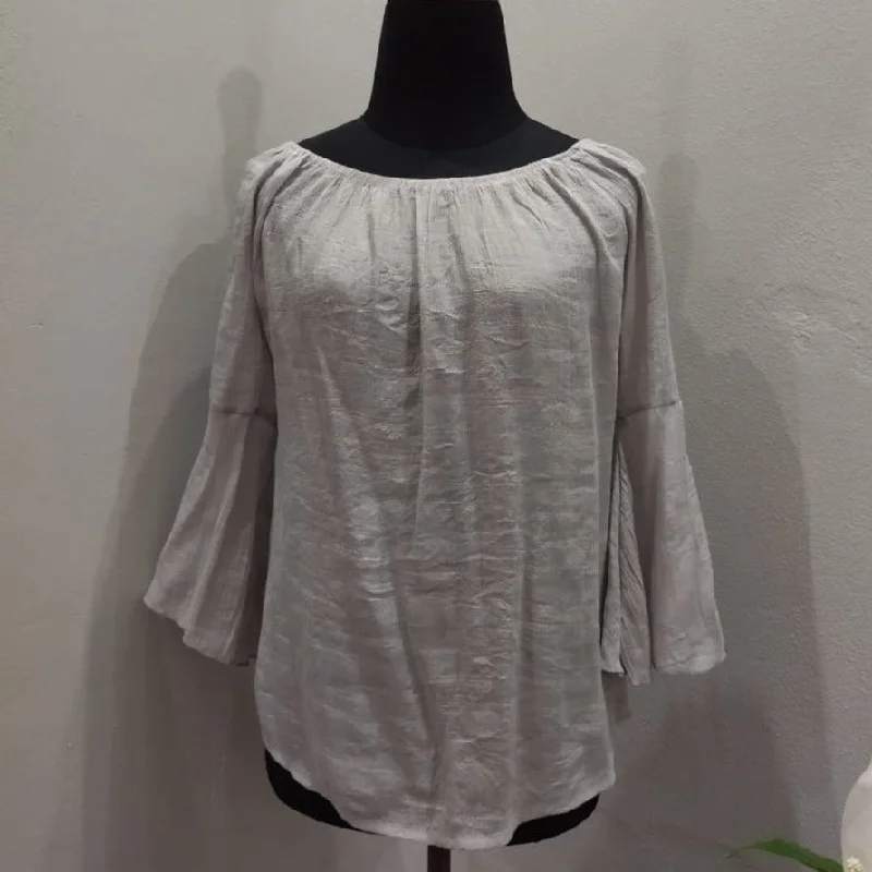 Off Shoulder Bell Sleeve Top (Small) Laid